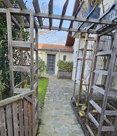 Maison Typique, Centre-ville, Jardin Haute Ferienhaus *