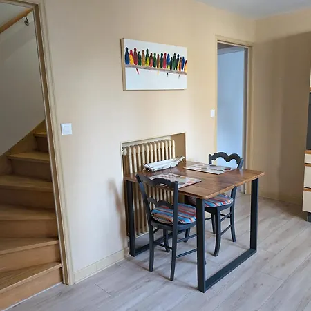 Maison Typique, Centre-ville, Jardin Haute