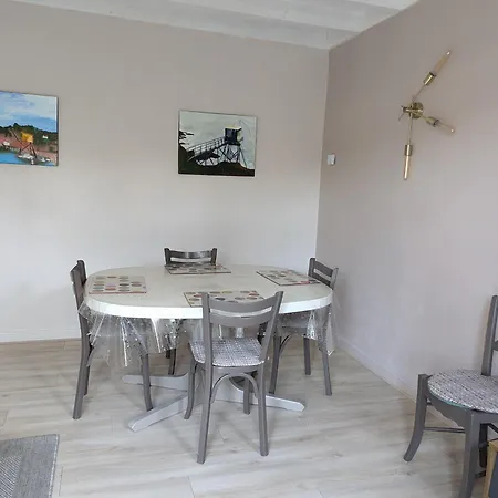 Ferienhaus Maison Typique, Centre-ville, Jardin Haute