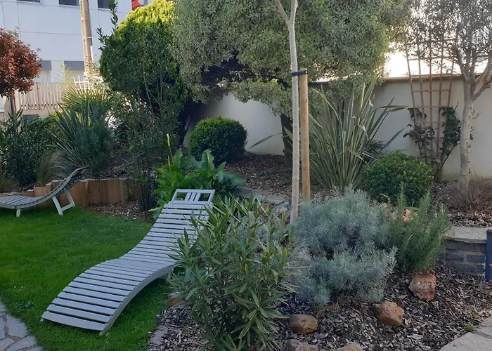 Сasa de vacaciones Maison Typique, Centre-ville, Jardin Haute *