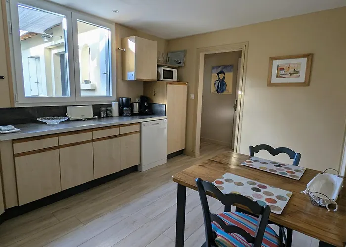 Maison Typique, Centre-ville, Jardin Haute Сasa de vacaciones Pornic